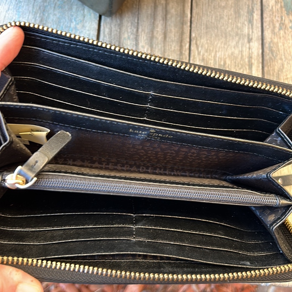 KATE SPADE ♠️ Penn Place Embossed Black Leather Zip Around Wallet - Picture 8 of 12
